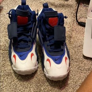 Nike air max’s speed turf